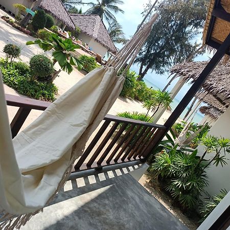Sarana Bungalows (Adults Only) Ban Tai Exterior photo