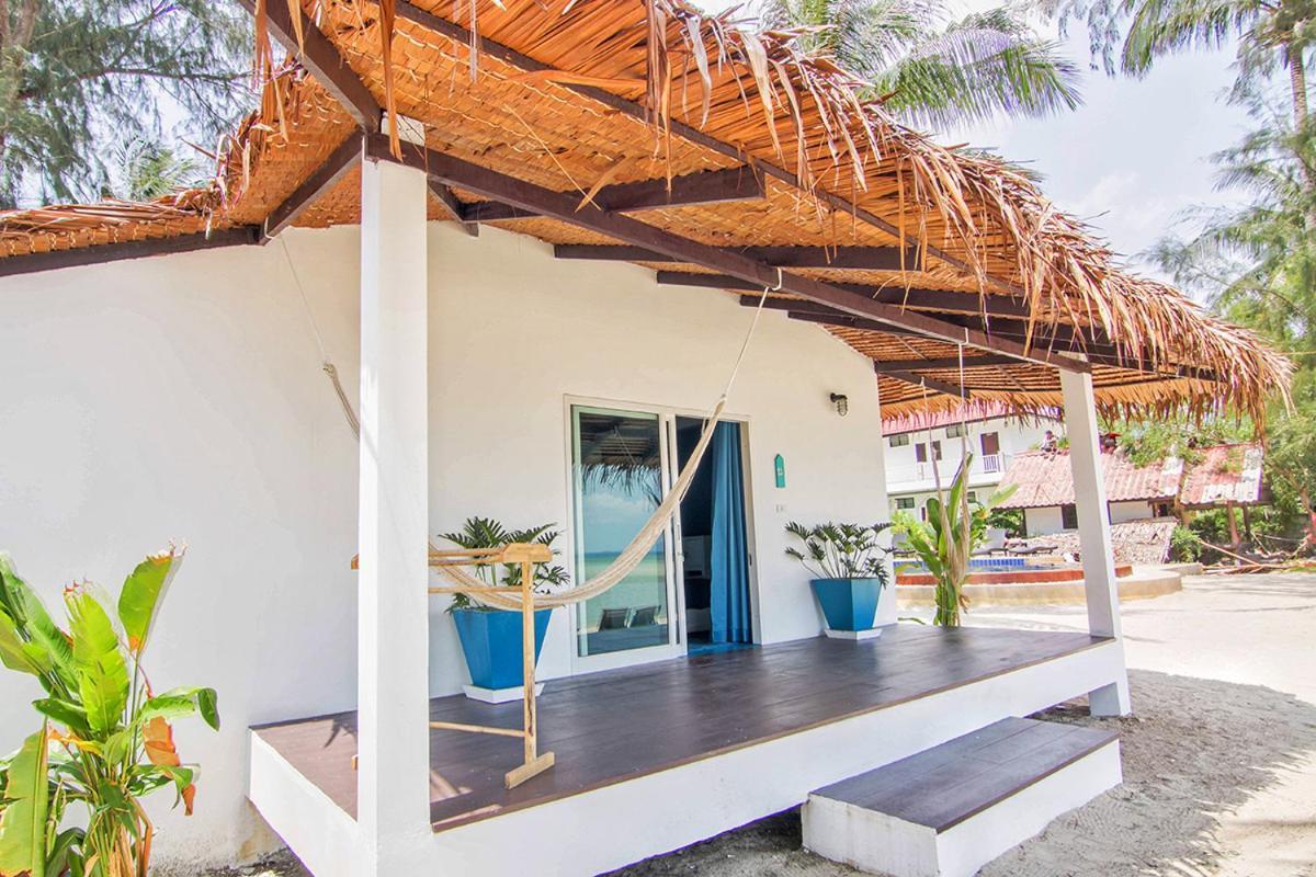Sarana Bungalows (Adults Only) Ban Tai Exterior photo