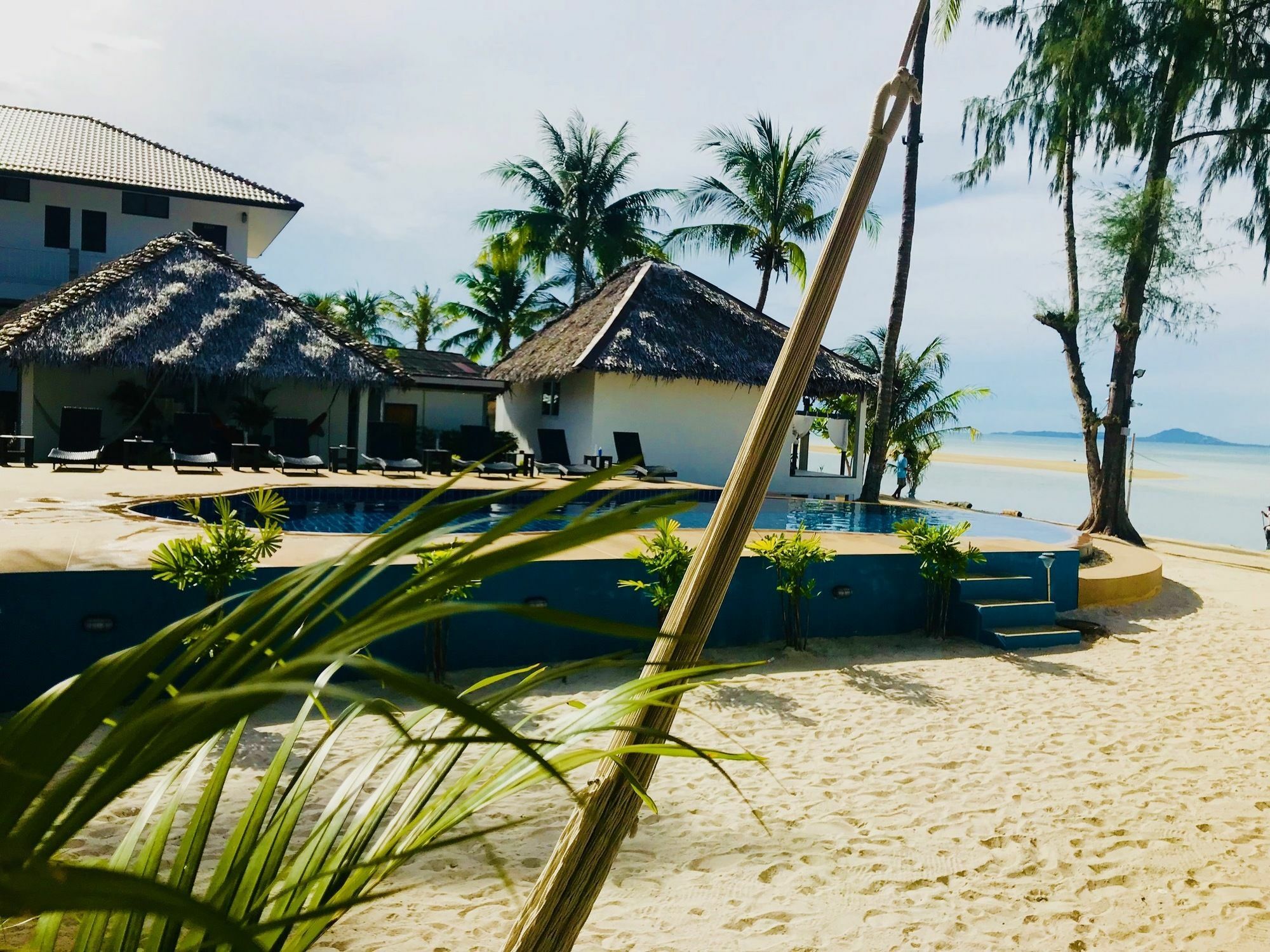 Sarana Bungalows (Adults Only) Ban Tai Exterior photo